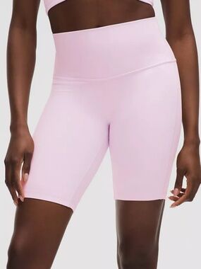 LULULEMON ALIGN HIGHRISE SHORTS 8" Lilac Sz. 4 NWT buttery soft stretch pocket